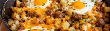 budget sausage egg breakfast skillet