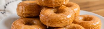healthy baked donuts breakfast
