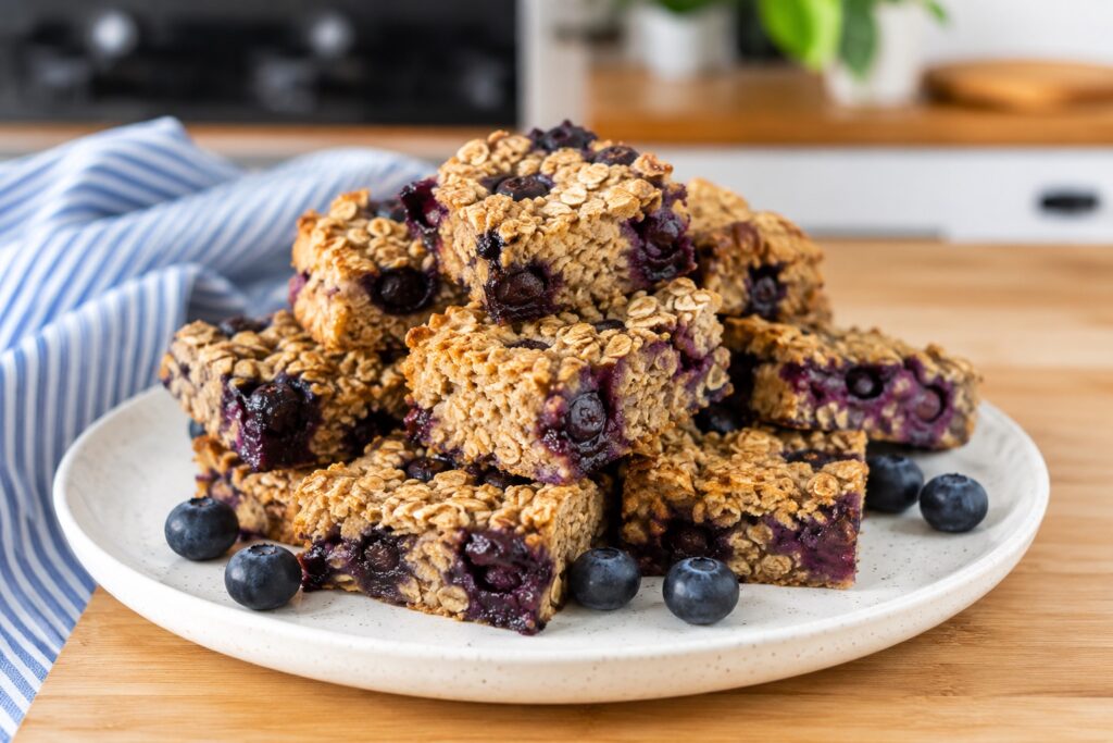 Healthy Blueberry Oatmeal Bars healthy blueberry oatmeal bars dessert